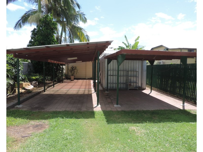 4 Fourth Avenue, South Townsville QLD 4810