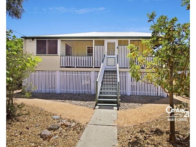 62 ROBERTSON STREET, Railway Estate QLD 4810