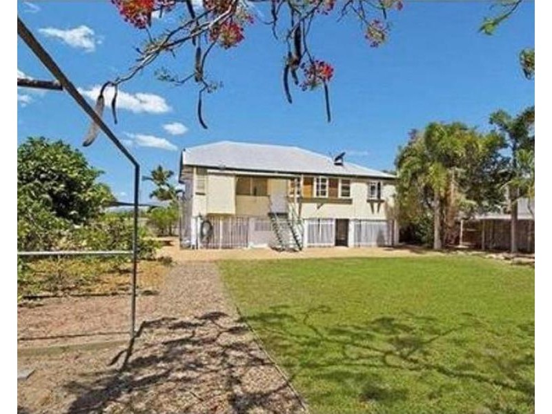 62 ROBERTSON STREET, Railway Estate QLD 4810