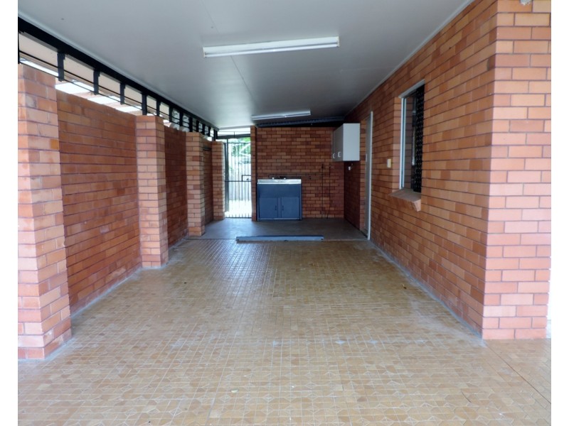 9 VIVIAN STREET, Gulliver QLD 4812