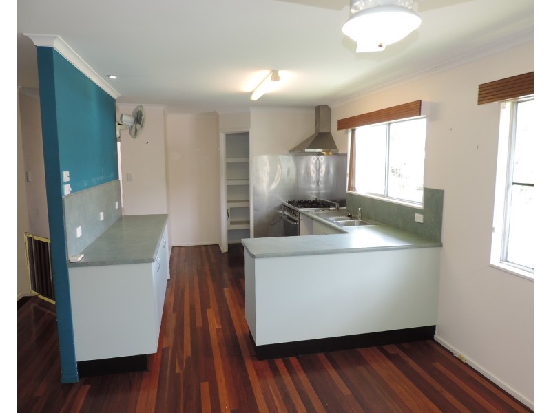 10  Arkaba Street, Mount Louisa QLD 4814