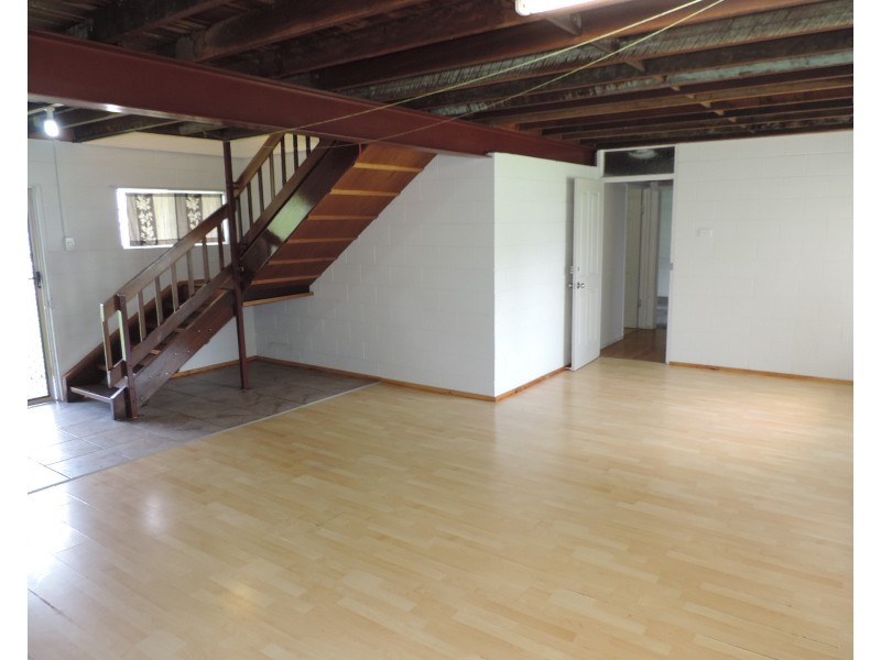 10  Arkaba Street, Mount Louisa QLD 4814