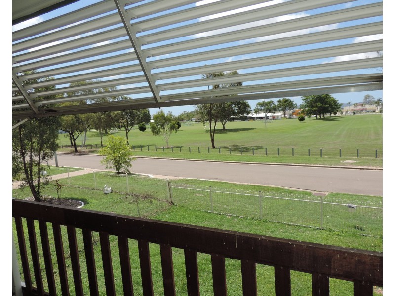 10  Arkaba Street, Mount Louisa QLD 4814