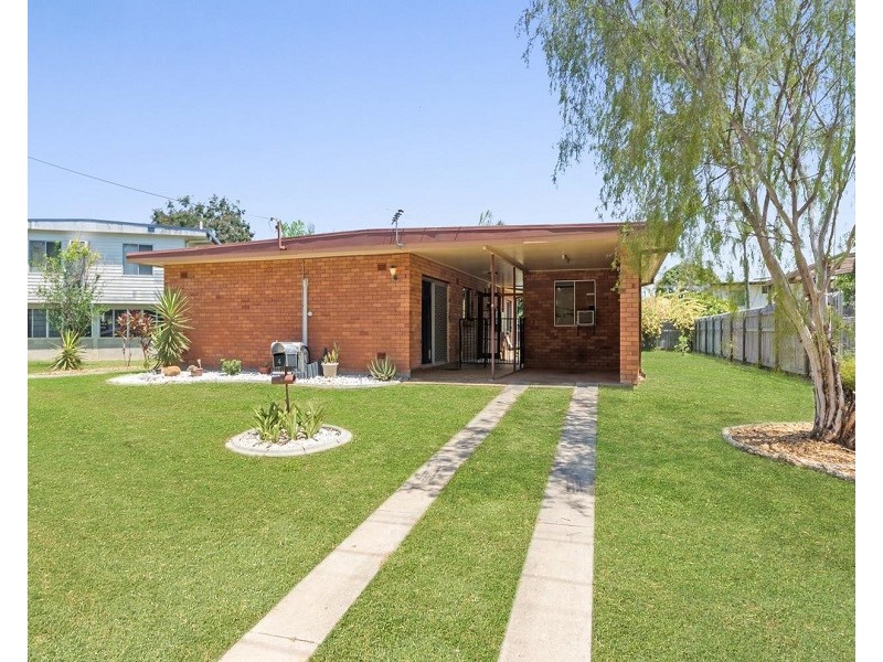 4 Marragall Street, Kirwan QLD 4817