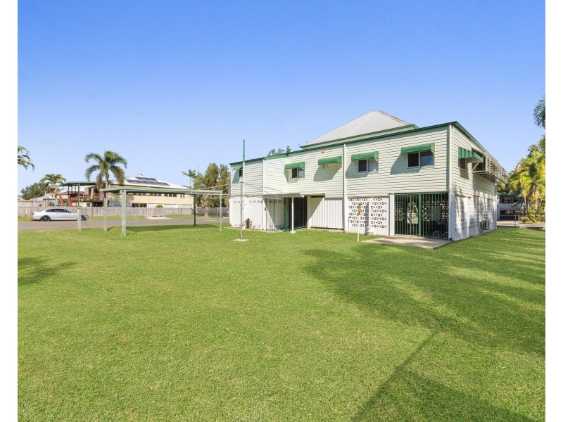 19 TENTH AVENUE, Railway Estate QLD 4810