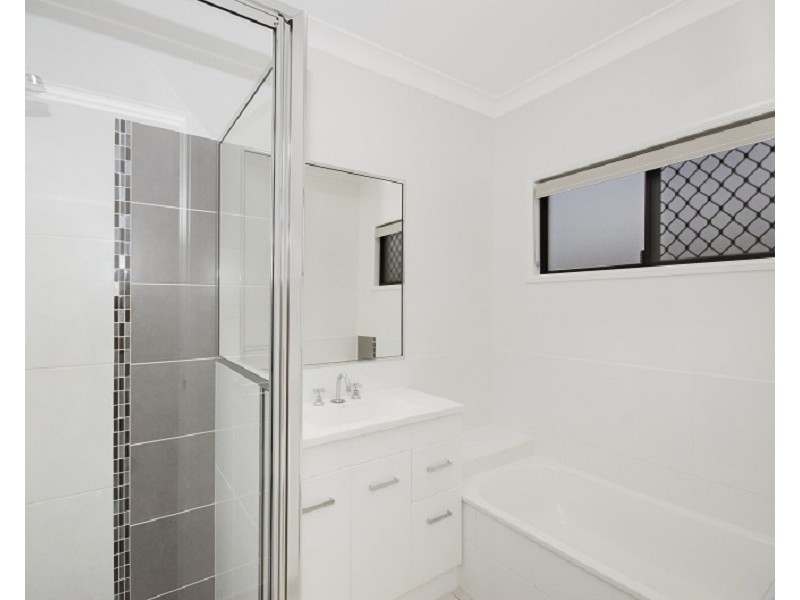 9 DAYDREAM CIRCUIT, Burdell QLD 4818