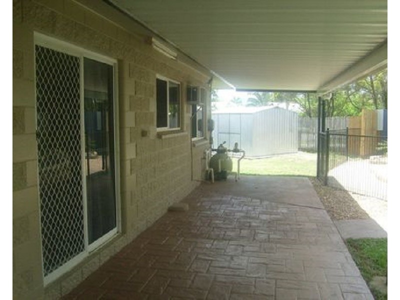 14 ROSEWOOD AVENUE, Kelso QLD 4815