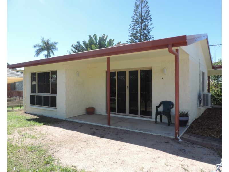 4 YARAI COURT, Mount Louisa QLD 4814