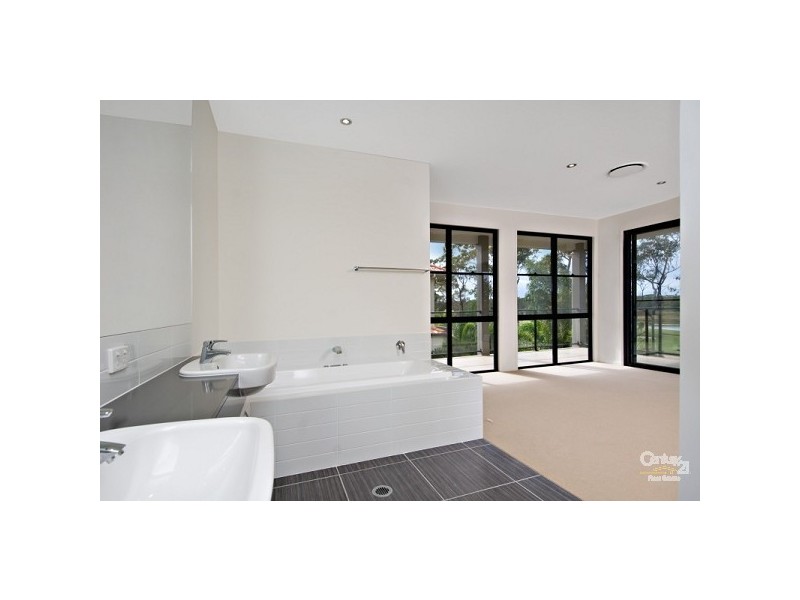 20 Selkirk Way, Peregian Springs QLD 4573