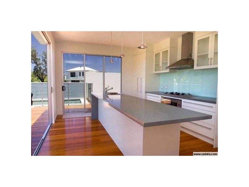 111 The Avenue, Peregian Springs QLD 4573