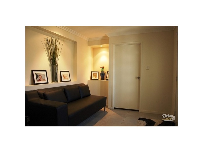 42 Sandhurst Crescent, Peregian Springs QLD 4573