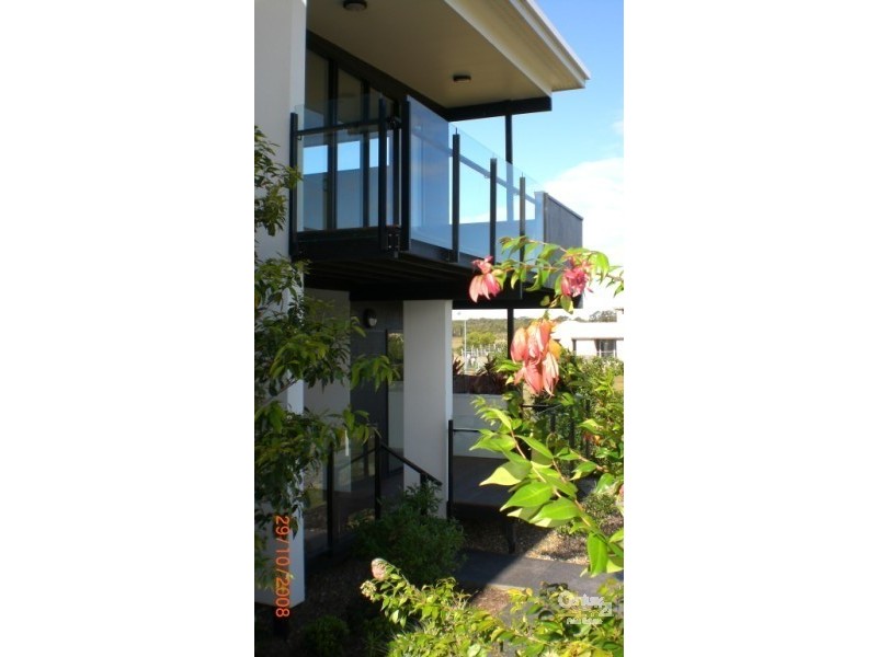 2/2 Balgownie Drive, Peregian Springs QLD 4573