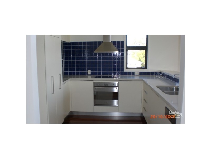 2/2 Balgownie Drive, Peregian Springs QLD 4573