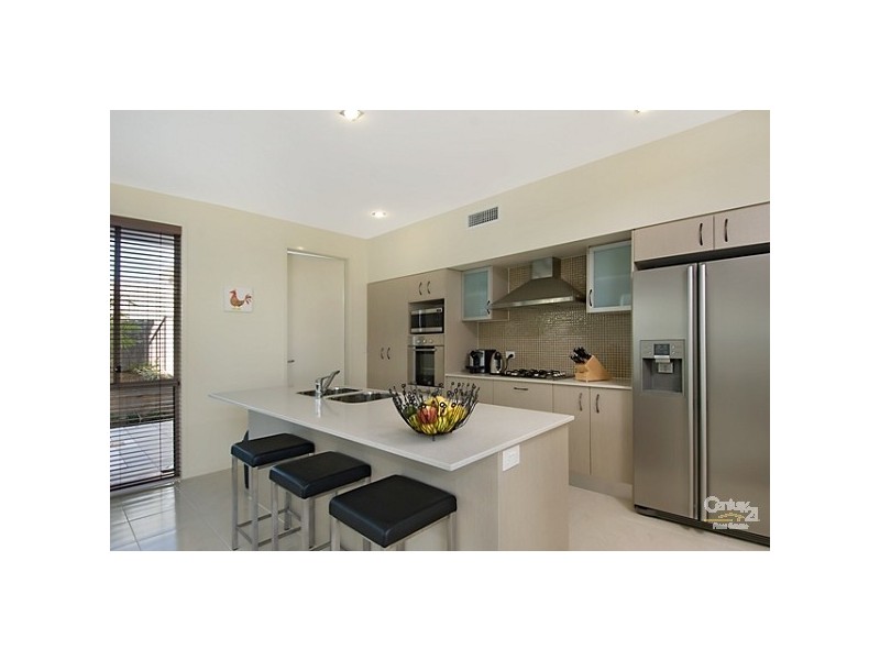 2/66 The Avenue, Peregian Springs QLD 4573