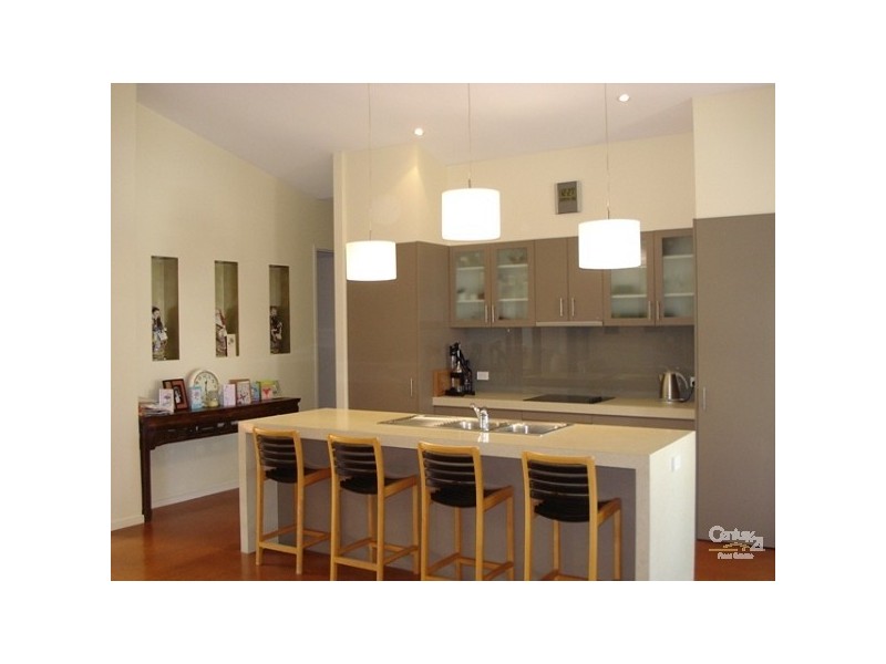 8 Regatta Circuit, Noosaville QLD 4566