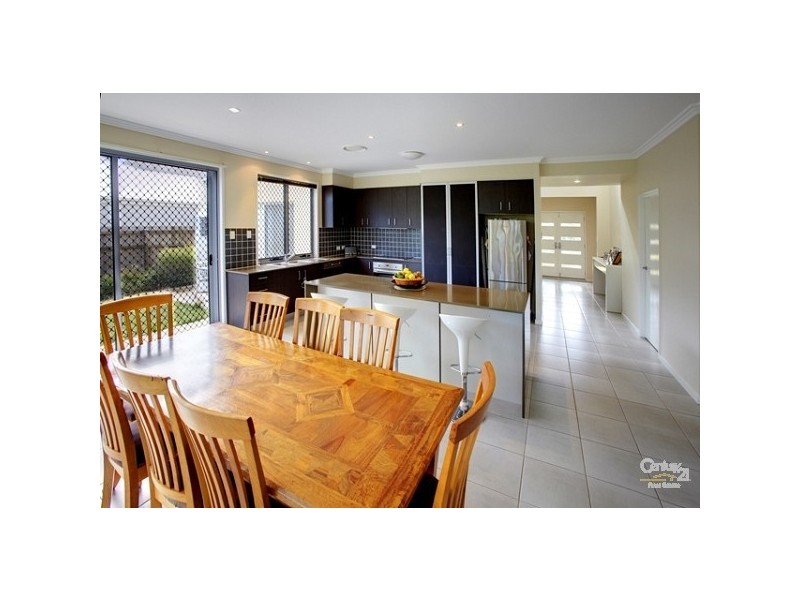 36 Sandhurst Crescent, Peregian Springs QLD 4573