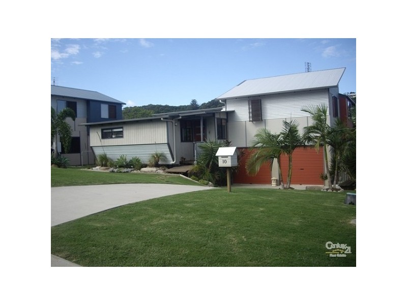 10 Tolkien Place, Coolum Beach QLD 4573
