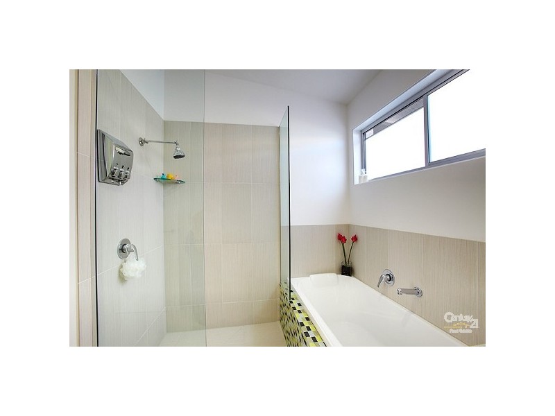 110 The Avenue, Peregian Springs QLD 4573