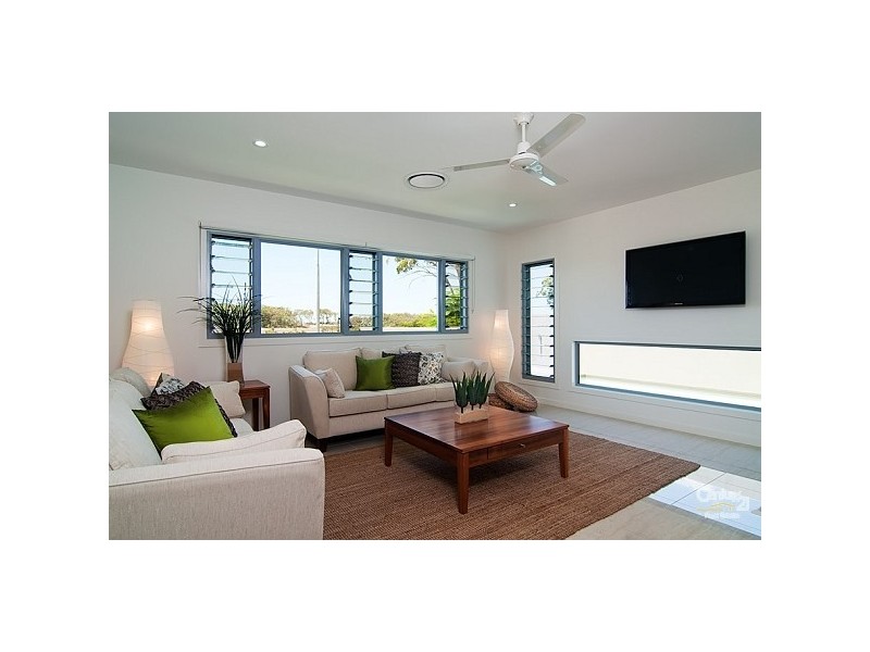 202 The Avenue, Peregian Springs QLD 4573