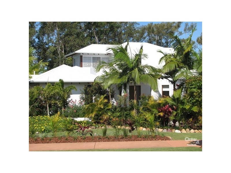 81 The Avenue, Peregian Springs QLD 4573