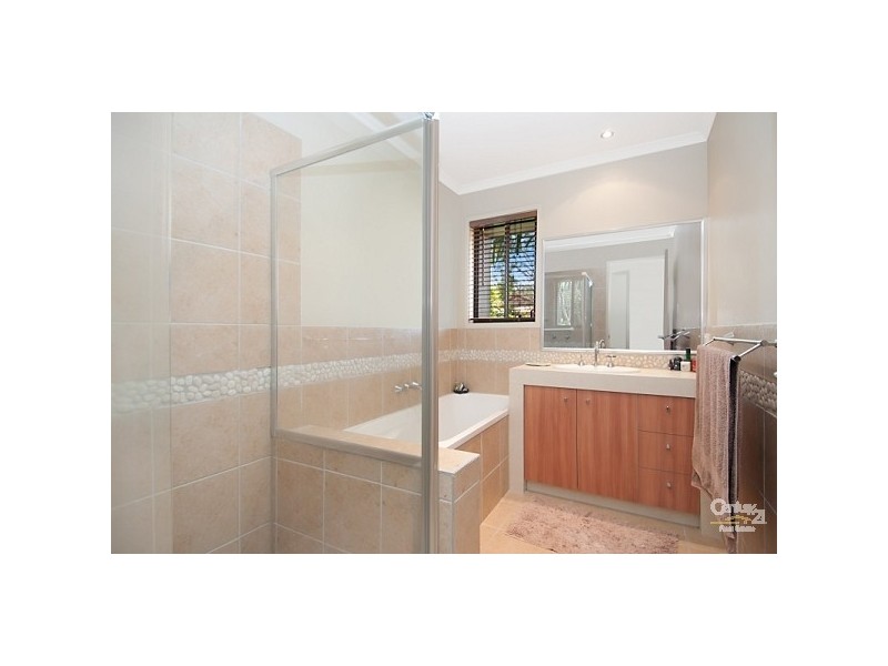 32 Highgrove Circuit, Peregian Springs QLD 4573