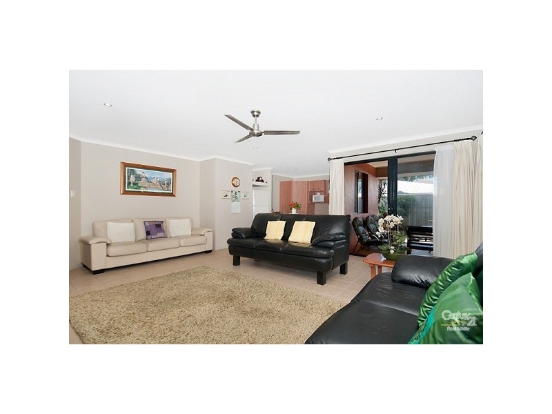 32 Highgrove Circuit, Peregian Springs QLD 4573