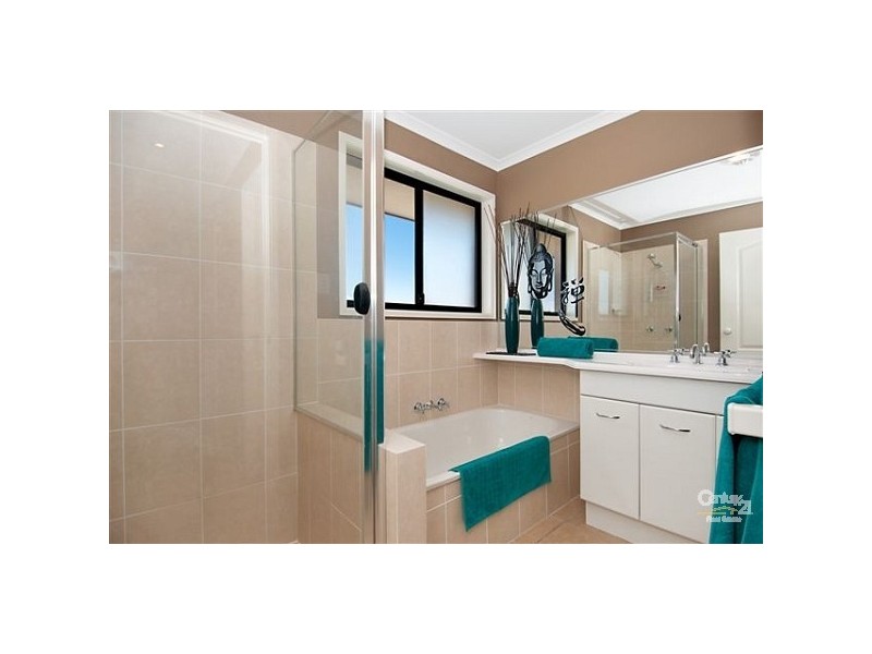 33 Crestview Drive, Peregian Springs QLD 4573