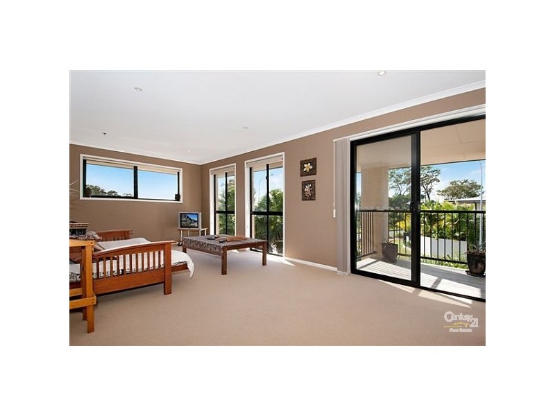 33 Crestview Drive, Peregian Springs QLD 4573