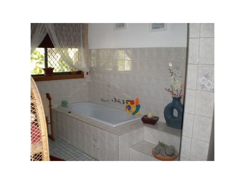 125 Hubner Road, Park Ridge QLD 4125