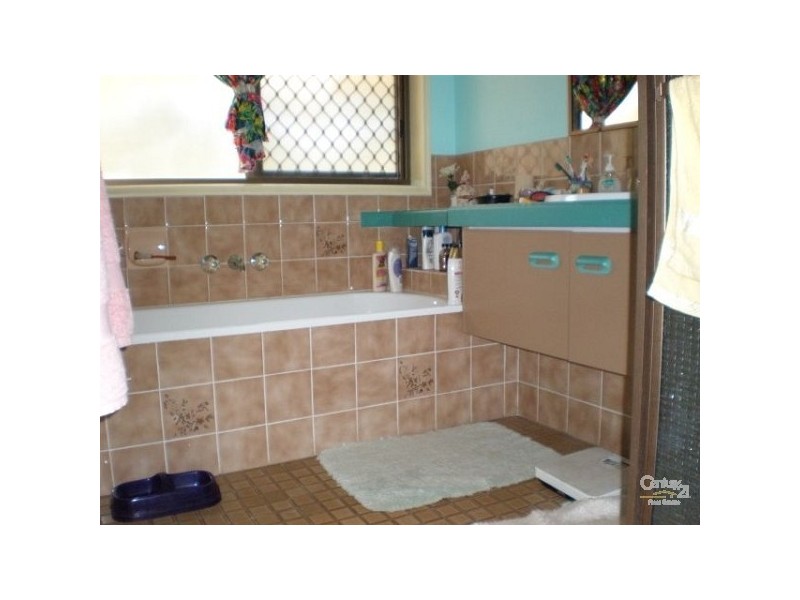 34 Andrews Court, Chambers Flat QLD 4133