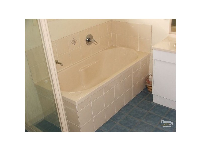 Logan Village QLD 4207