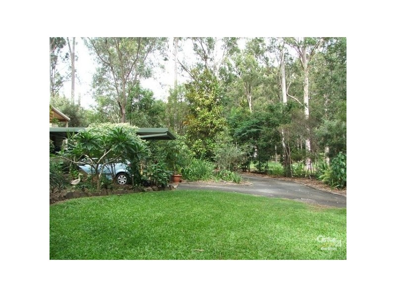 124 Naylor Drive, Tamborine QLD 4270