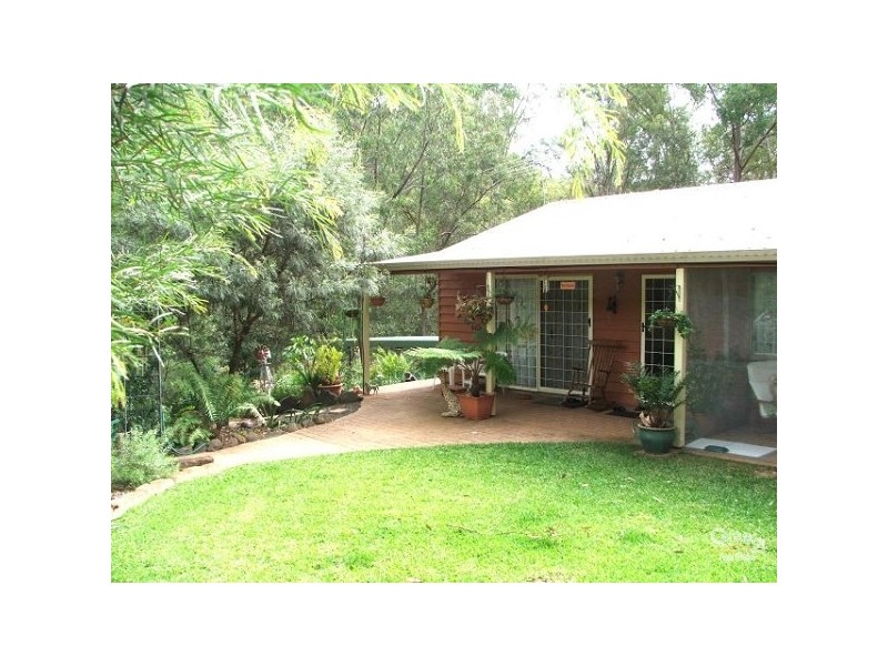 124 Naylor Drive, Tamborine QLD 4270