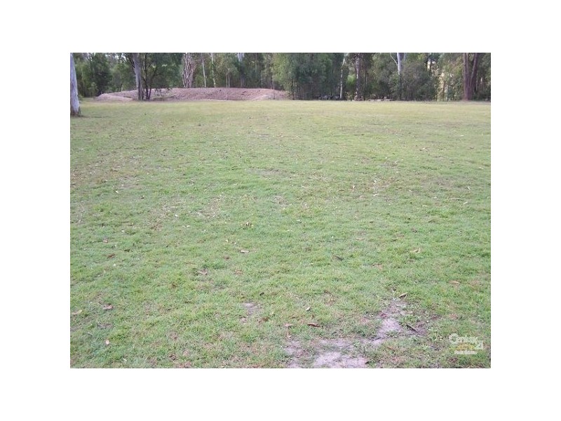 293 Lavelle Drive, Logan Village QLD 4207