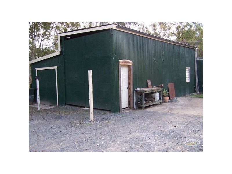 293 Lavelle Drive, Logan Village QLD 4207