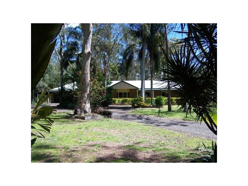 1529-1531 Chambers Flat Rd, Chambers Flat QLD 4133