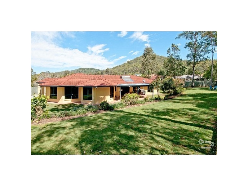 4 Willmann Crt, Bahrs Scrub QLD 4207