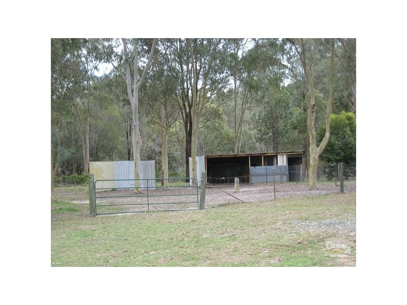 42 Loganview Rd, Logan Reserve QLD 4133