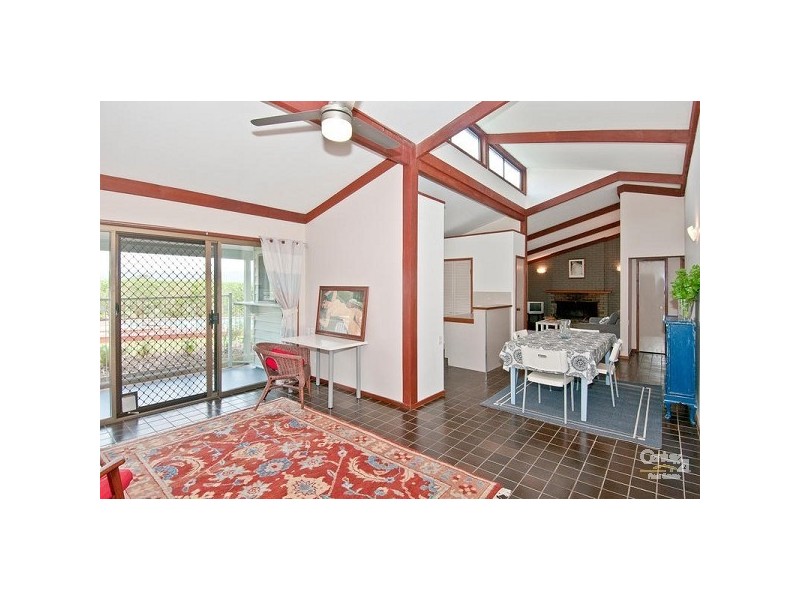 107 Williamson, Tamborine QLD 4270