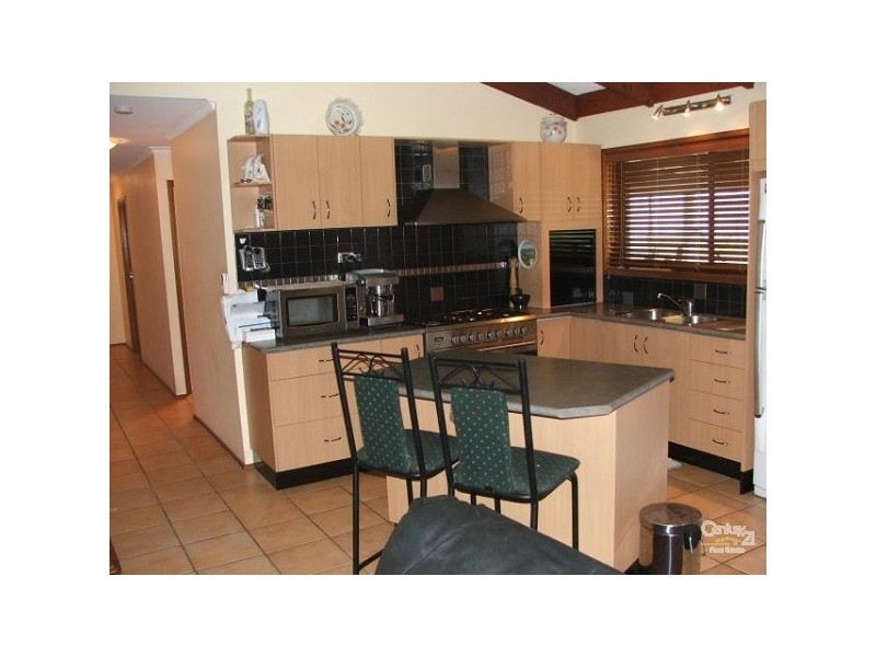 Logan Village QLD 4207