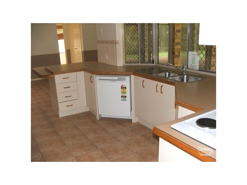 61 Sherree Court, Buccan QLD 4207