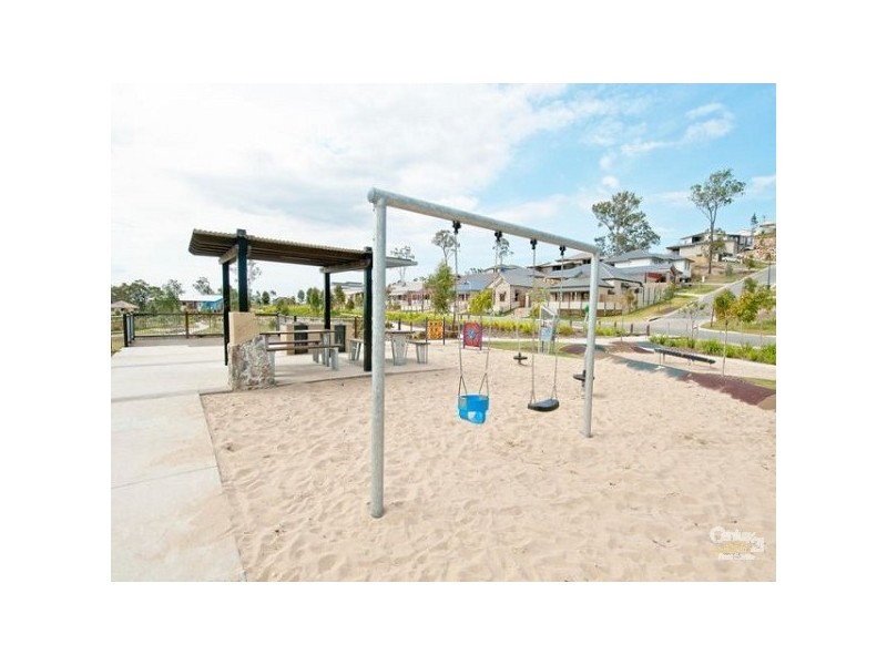 21 Waterline Cr, Waterford QLD 4133