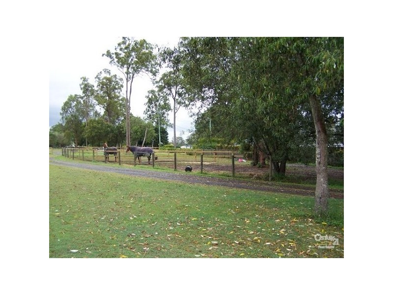 27 Pepperina Dr, Stockleigh QLD 4280