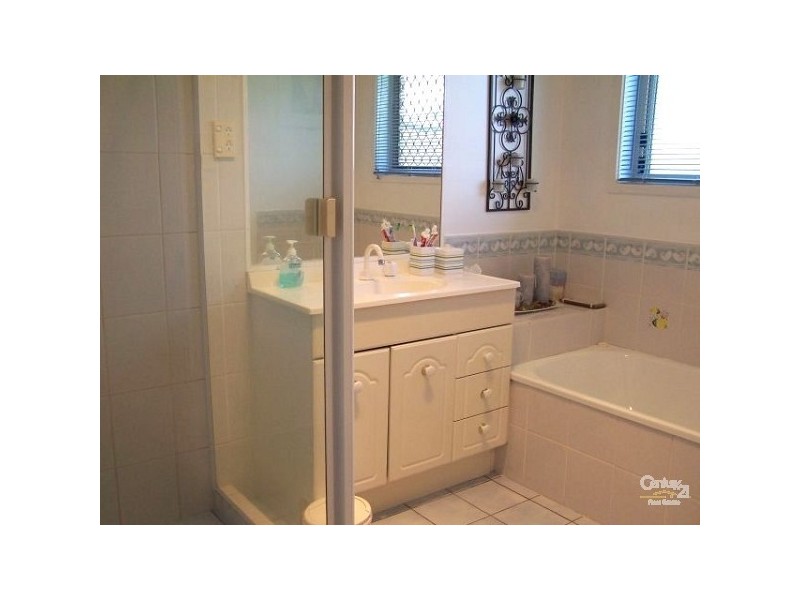 73 Evergreen Drive, South Maclean QLD 4280