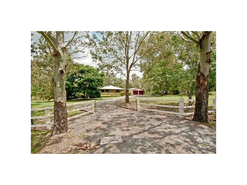 23 – 25 Kooruhman Court, Logan Village QLD 4207