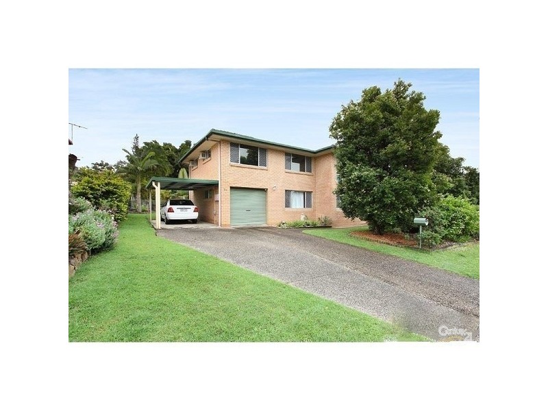 94 Conifer Street, Hillcrest QLD 4118