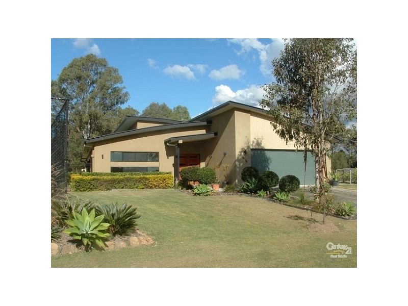 26 Old Coach Road, Tamborine QLD 4270