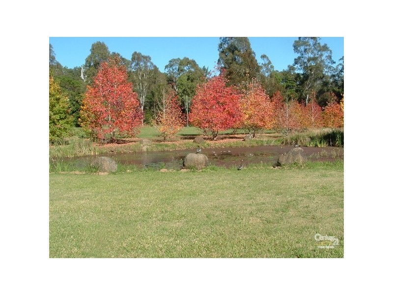 18 Brahman Road, Tamborine QLD 4270