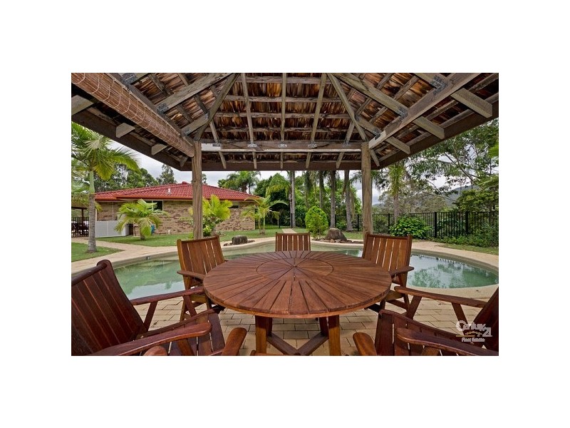 401 Tamborine Mountain Road, Tamborine QLD 4270