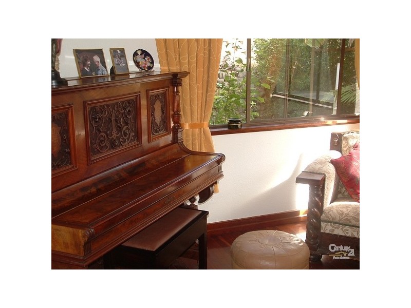4 Chianina Ct, Tamborine QLD 4270